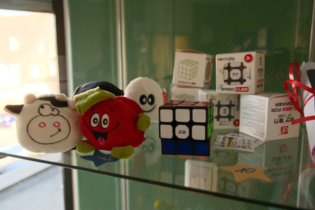 Geschenke Vitrine