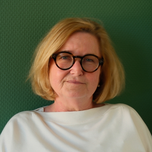 InstitutsgrĂĽnderin Frau Brand